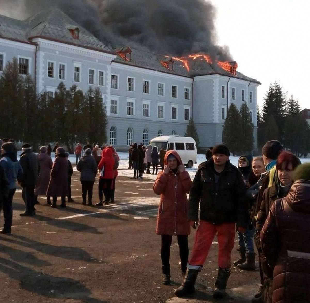 У Хирові сталася масштабна пожежа у колишньому колегіумі єзуїтів