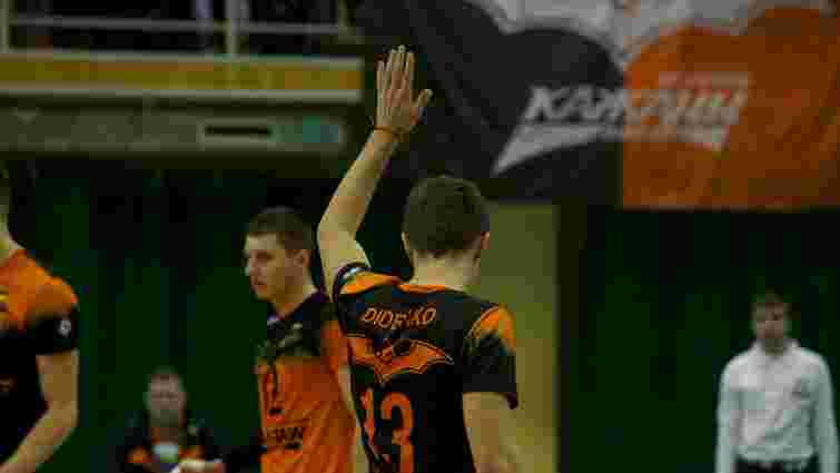 Львівські волейбольні «Кажани» виграли перший матч плей-оф проти «Буревісника»