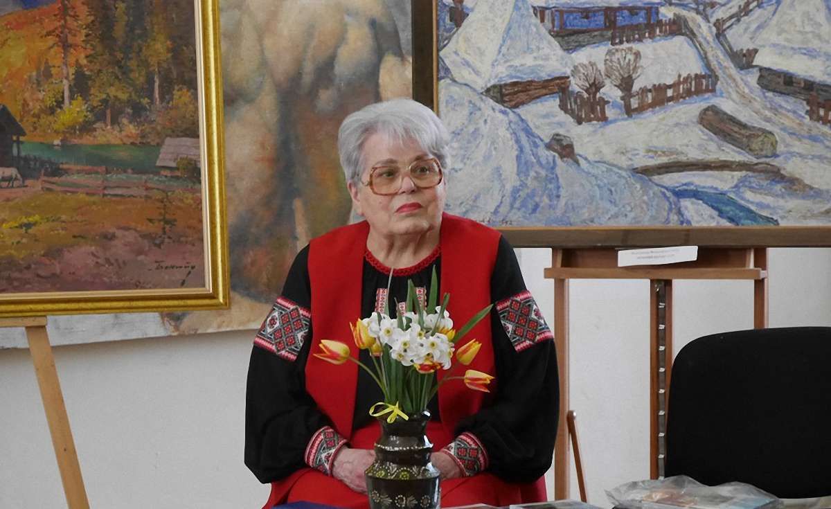 Пішла з життя співачка, яка віднайшла баладу «Пливе кача»