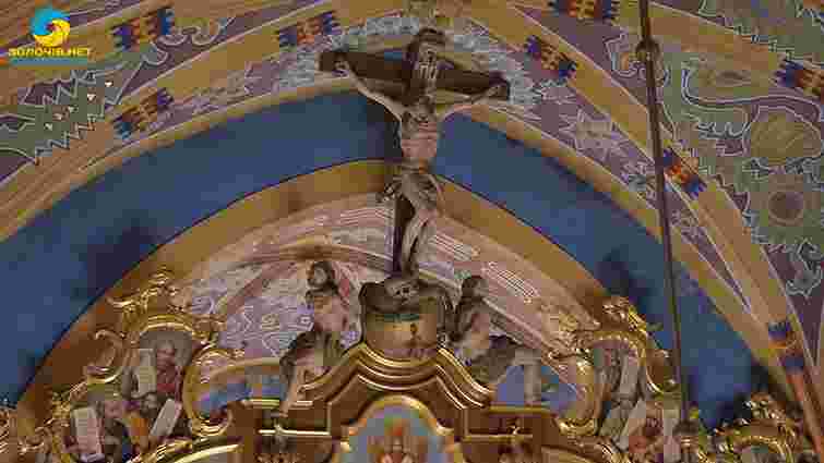 П’ять скульптур із церкви у Золочеві заберуть до фондосховища Львівської галереї мистецтв