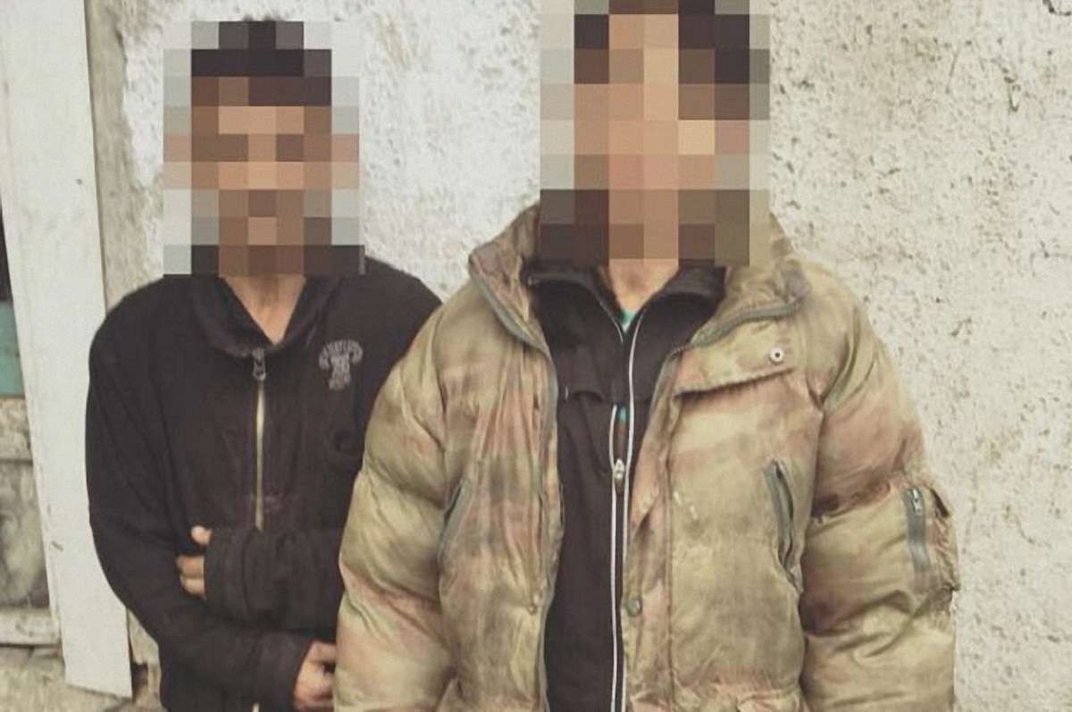 Поліцейські затримали двох ромів, що вкрали у львів’янки ₴47 тис.