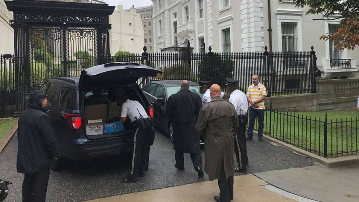 СБУ заборонила в'їзд до України висланим зі США російським дипломатам