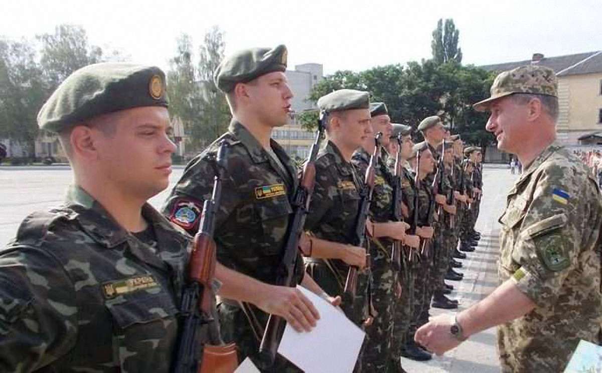 З 2-го квітня в Україні починається весняний призов на строкову службу