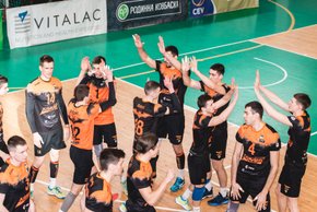 Львівські «Кажани» обіграли вдома «Новатор» у перших матчах півфінальної серії плей-офф