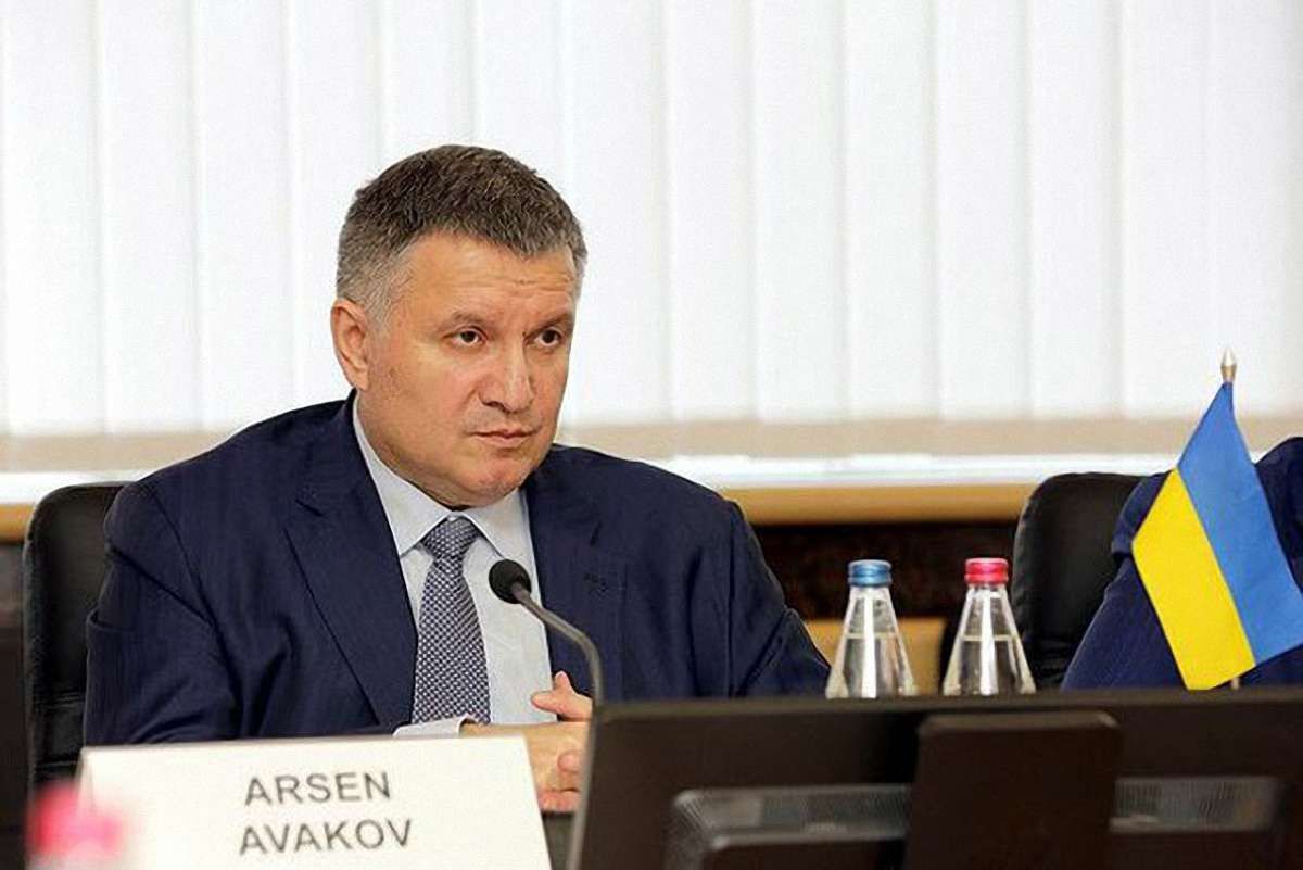Арсен Аваков заявив про підготовку МВС до поліцейських операцій на Донбасі