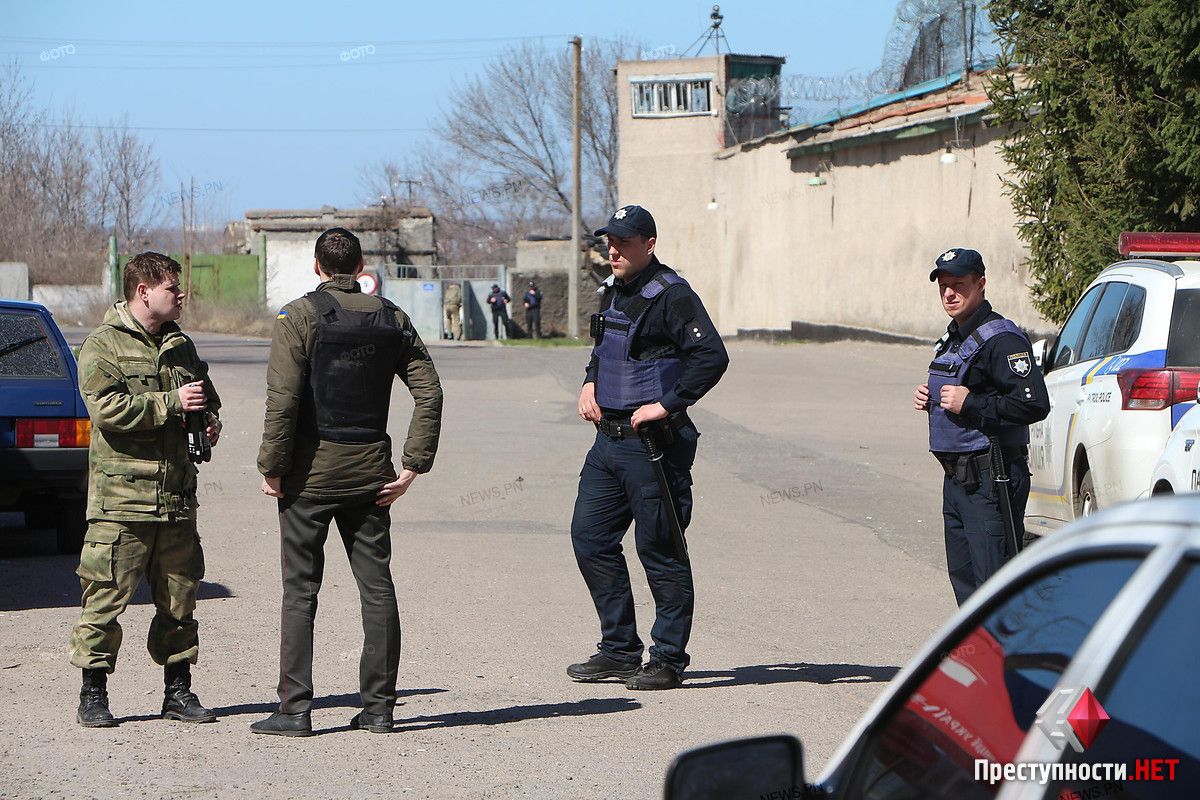 У СІЗО Миколаєва частина в'язнів відмовилася зайти в камери