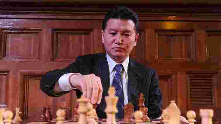 Міжнародна федерація шахів вимагає відставки росіянина Кірсана Ілюмжинова 