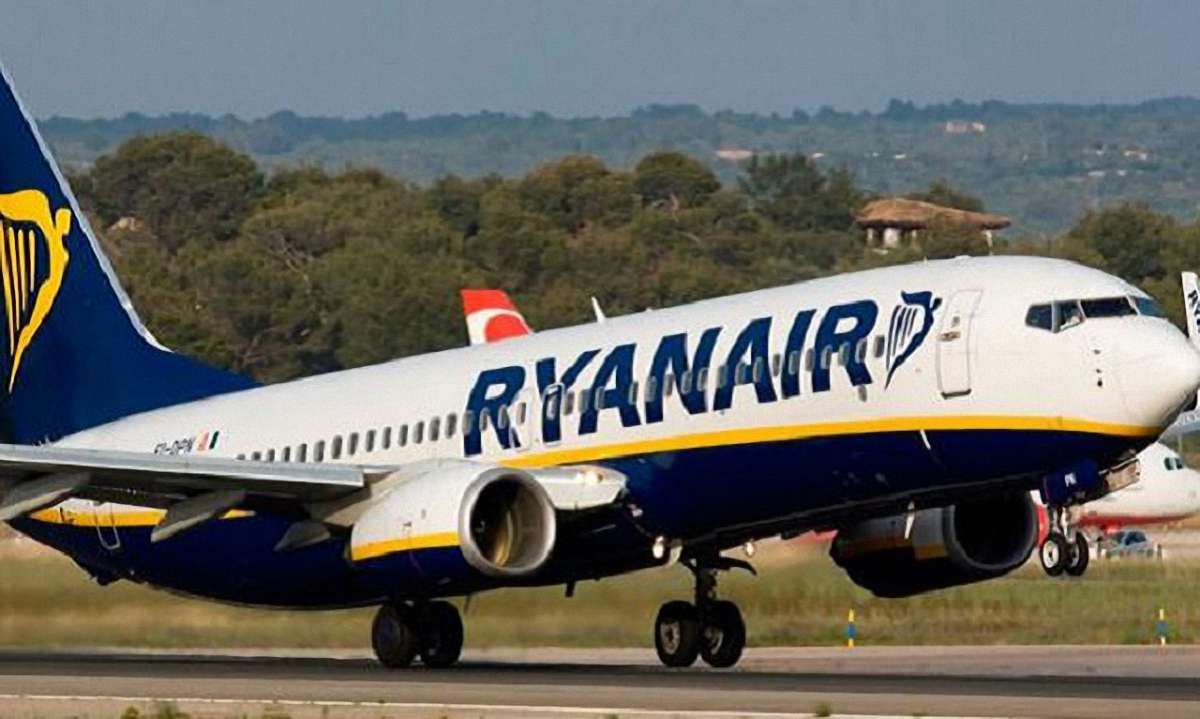 Ryanair розпродує 1 млн квитків на рейси до кінця осені