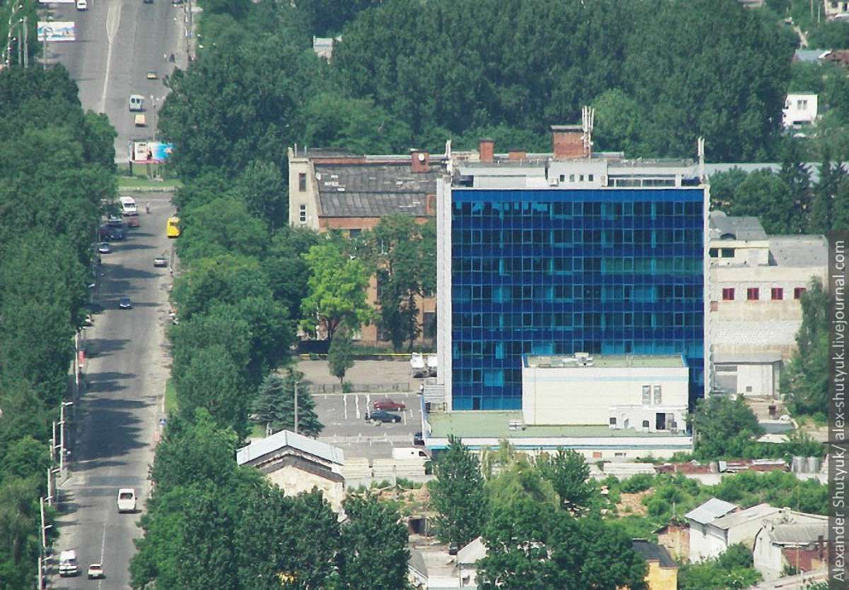 У Львові повідомили про замінування трьох бізнес-центрів