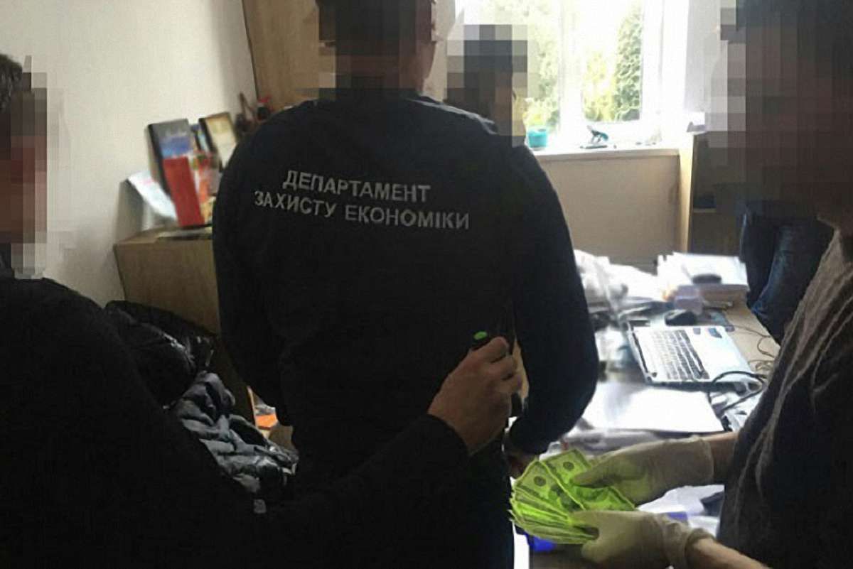 Заступника мера Яворова судитимуть за отримання $1 тис. хабара