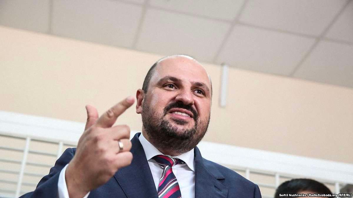 Суд визнав нардепа Розенблата потерпілим у справі про провокацію хабара детективами НАБУ