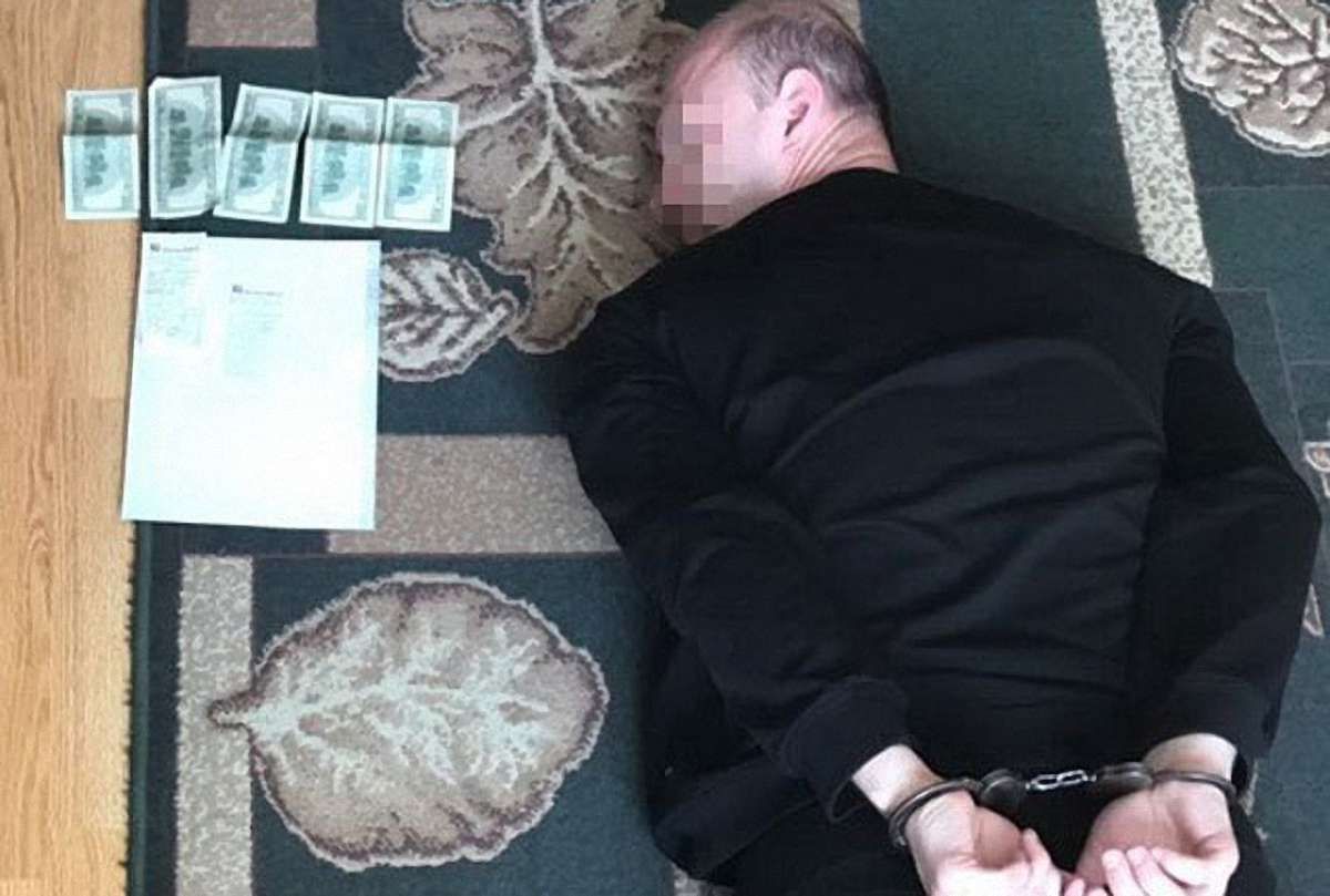 У Тернополі шахрай вимагав гроші з учасників АТО представляючись працівником СБУ