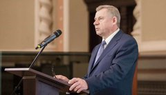 «Російські банки повинні вийти з нашого ринку»