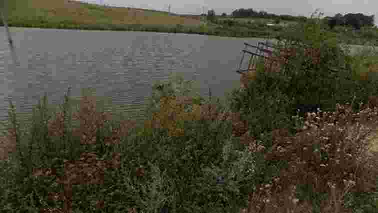 В одному з озер Кам’янка-Бузького району на Львівщині виявили тіло 36-річного чоловіка