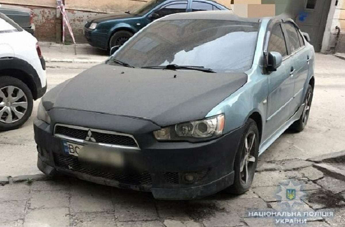 34-річний львів’янин пропонував поліцейському хабара власним автомобілем