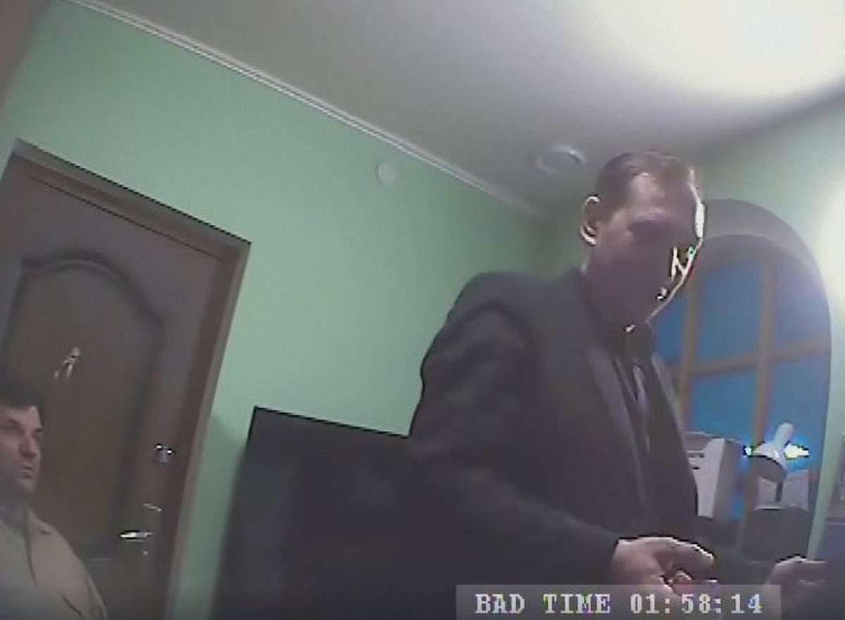 СБУ оприлюднила оперативне відео у справі керівника «Супутника» Олександра Агашкова