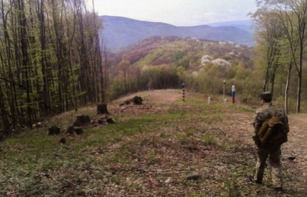 Словаки затримали білоруса, який незаконно потрапив в країну через кордон України