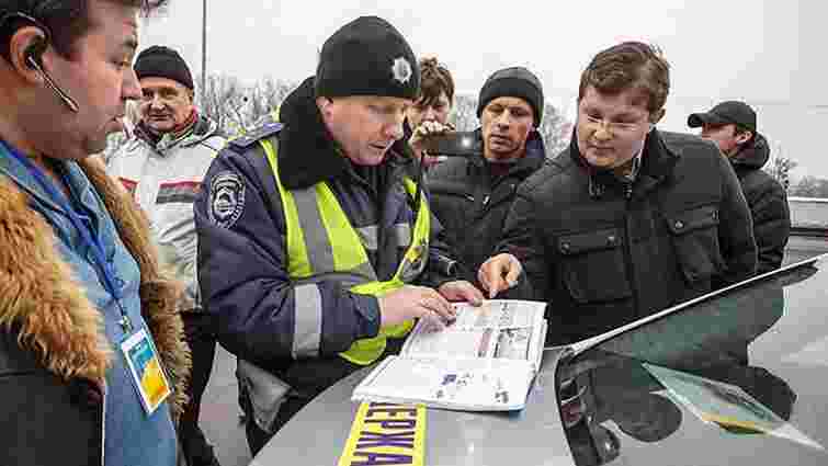 Київська поліція оштрафувала нардепа Володимира Ар’єва за порушення ПДР