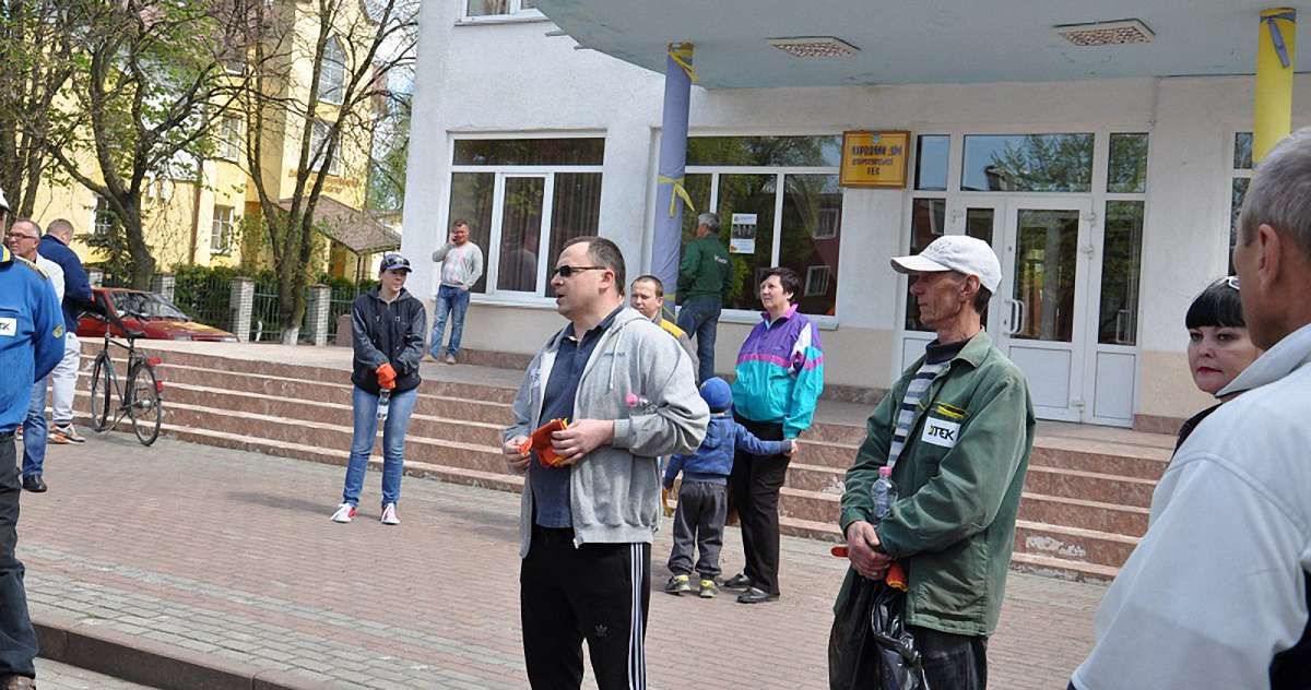 Маленькі прибирання – великі зміни: ДТЕК Добротвірська ТЕС провела акцію «Чисте місто»