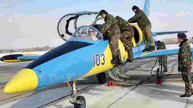 Українським військовим льотчикам підвищили заробітну плату