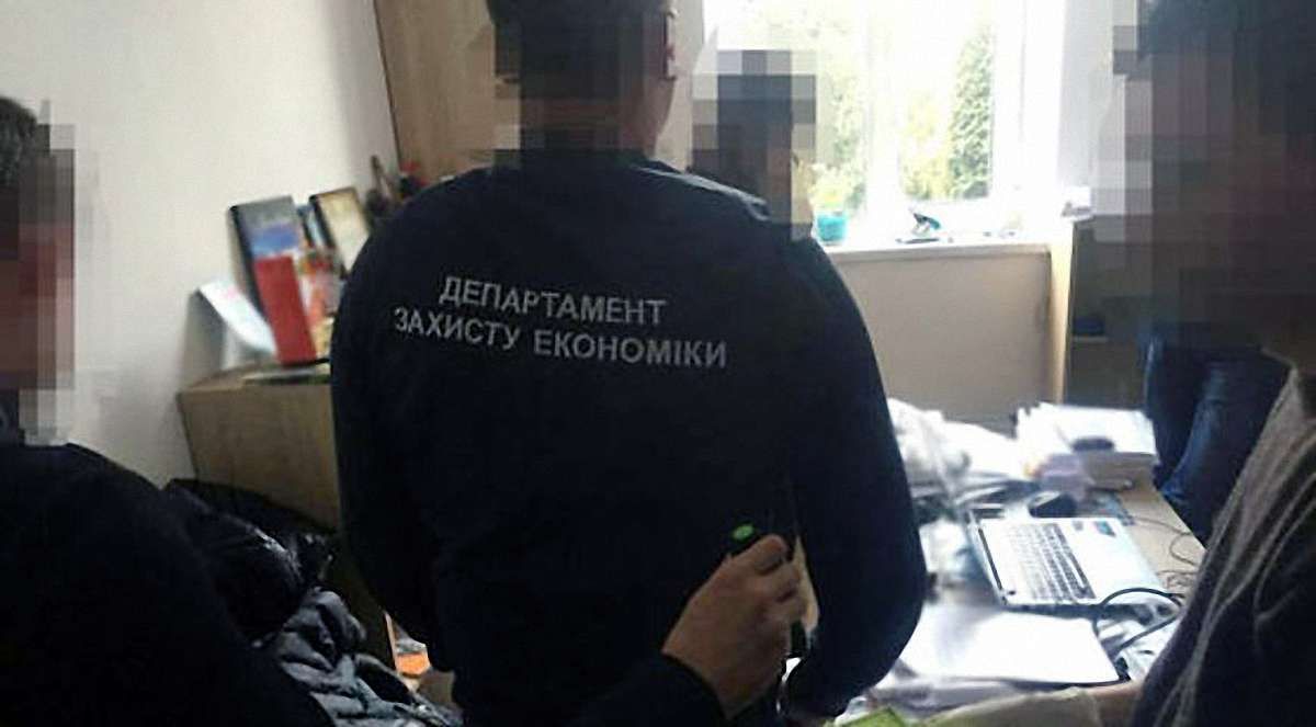 У Львові назвали імена агентів поліції та СБУ для підкидання хабарів