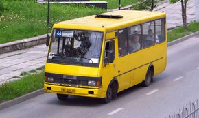 Перевізники заявили, що тариф на проїзд у львівських маршрутках має становити 7 грн