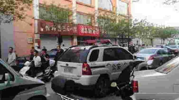 У Китаї зловмисник з ножем напав на школярів, загинуло 7 дітей