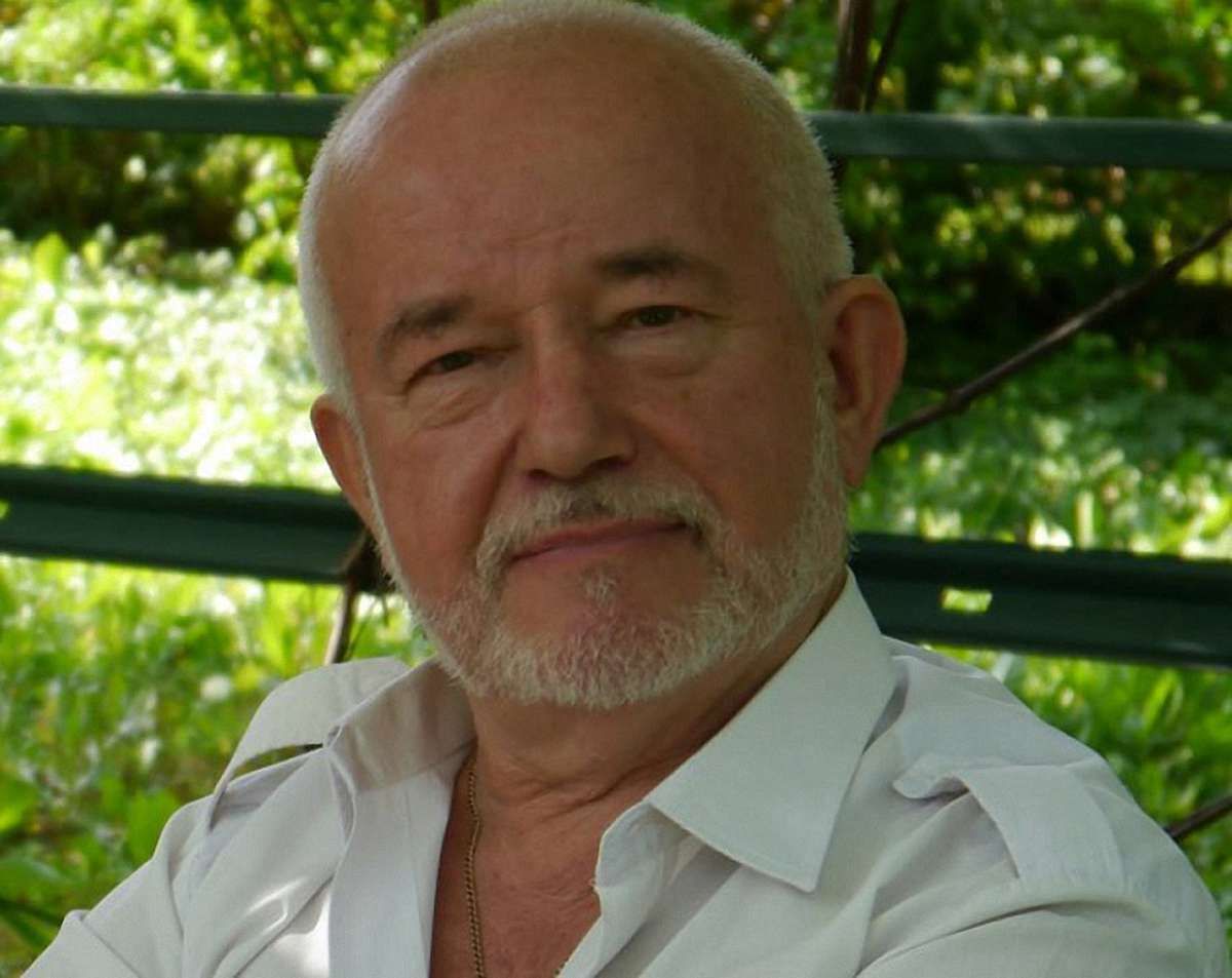 У Львові попрощаються із художником-реставратором Володимиром Мокрієм