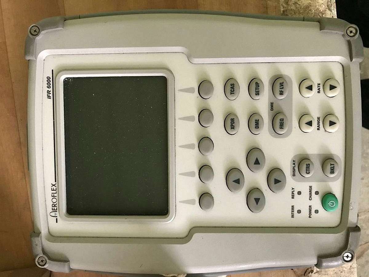 Мешканець Львівщини намагався незаконно перевезти через кордон авіаційний прилад