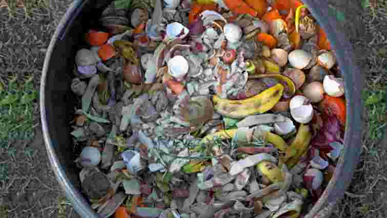 У трьох львівських школах встановлять компостери для переробки відходів з їдалень