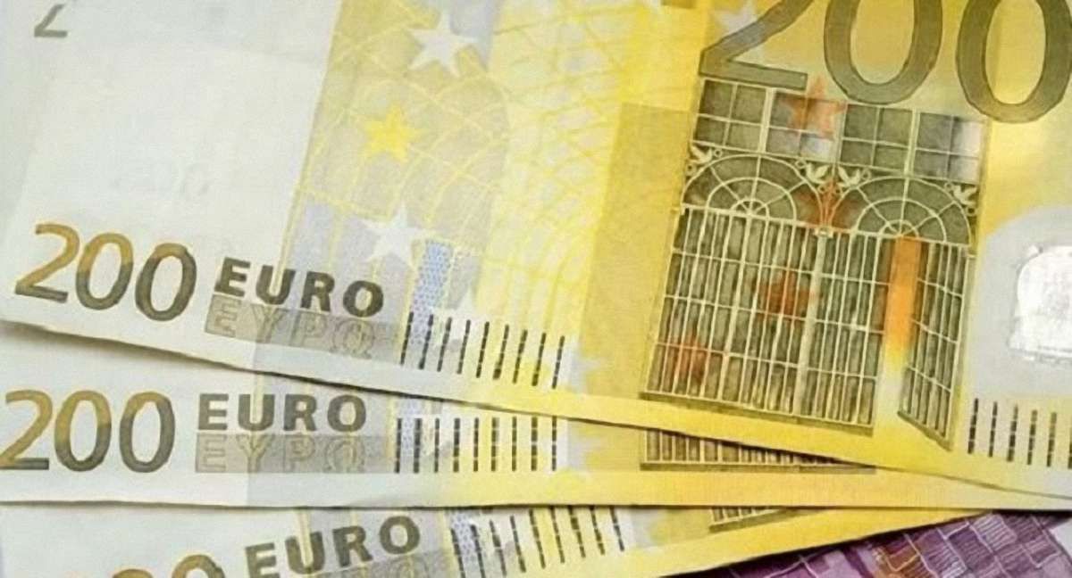 За  збут фальшивих євро у Львові мешканця Закарпаття засудили умовно
