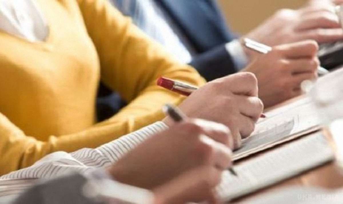 Міносвіти підготувало стандарт володіння українською мовою