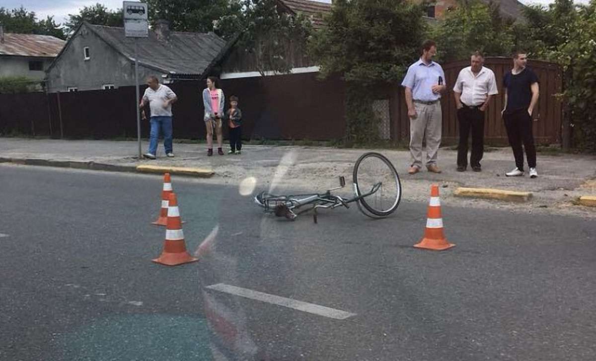 На вул. Стрийській у Львові авто збило 79-річного велосипедиста