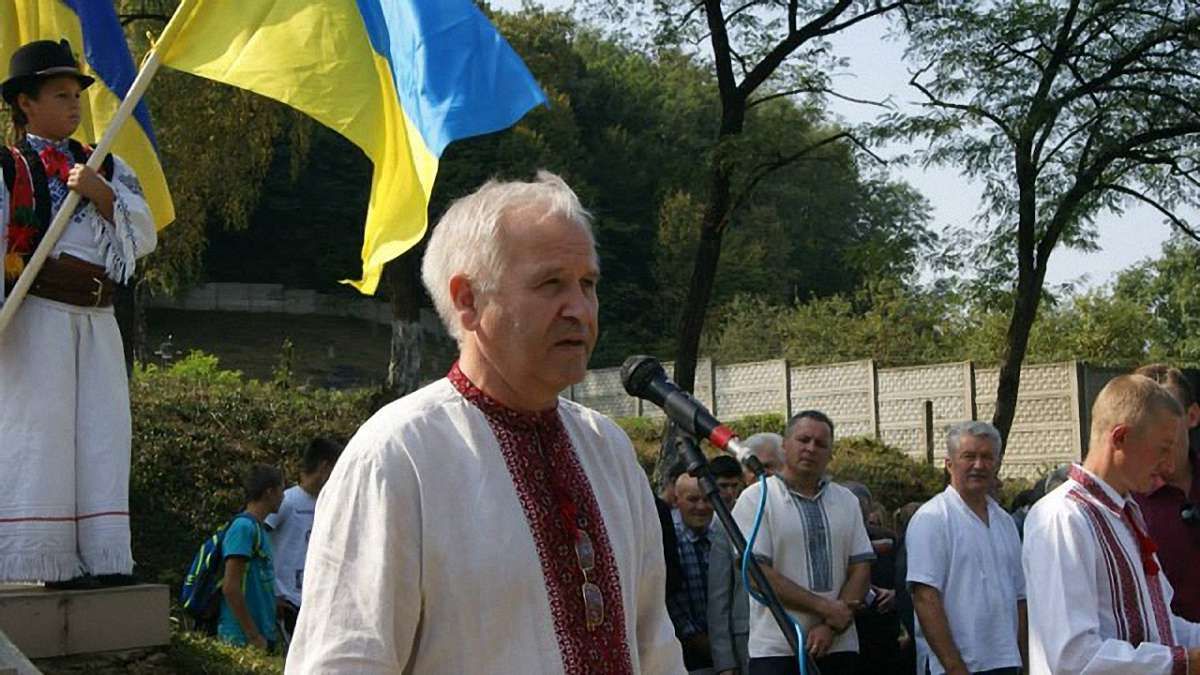 МЗС перевірить консула України в Гамбурзі через його антисемітські дописи у Facebook