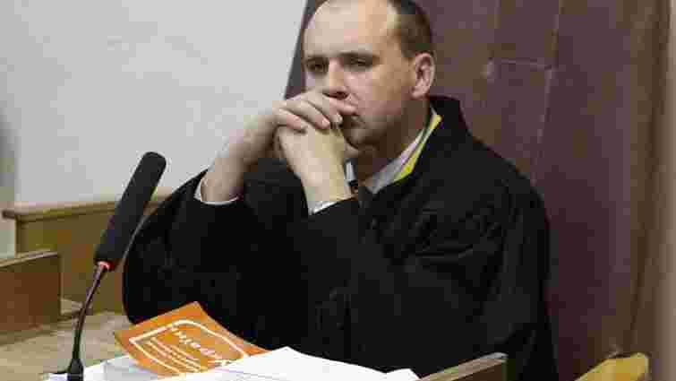 Помер підозрюваний у хабарництві 37-річний київський суддя Олександр Бобровник