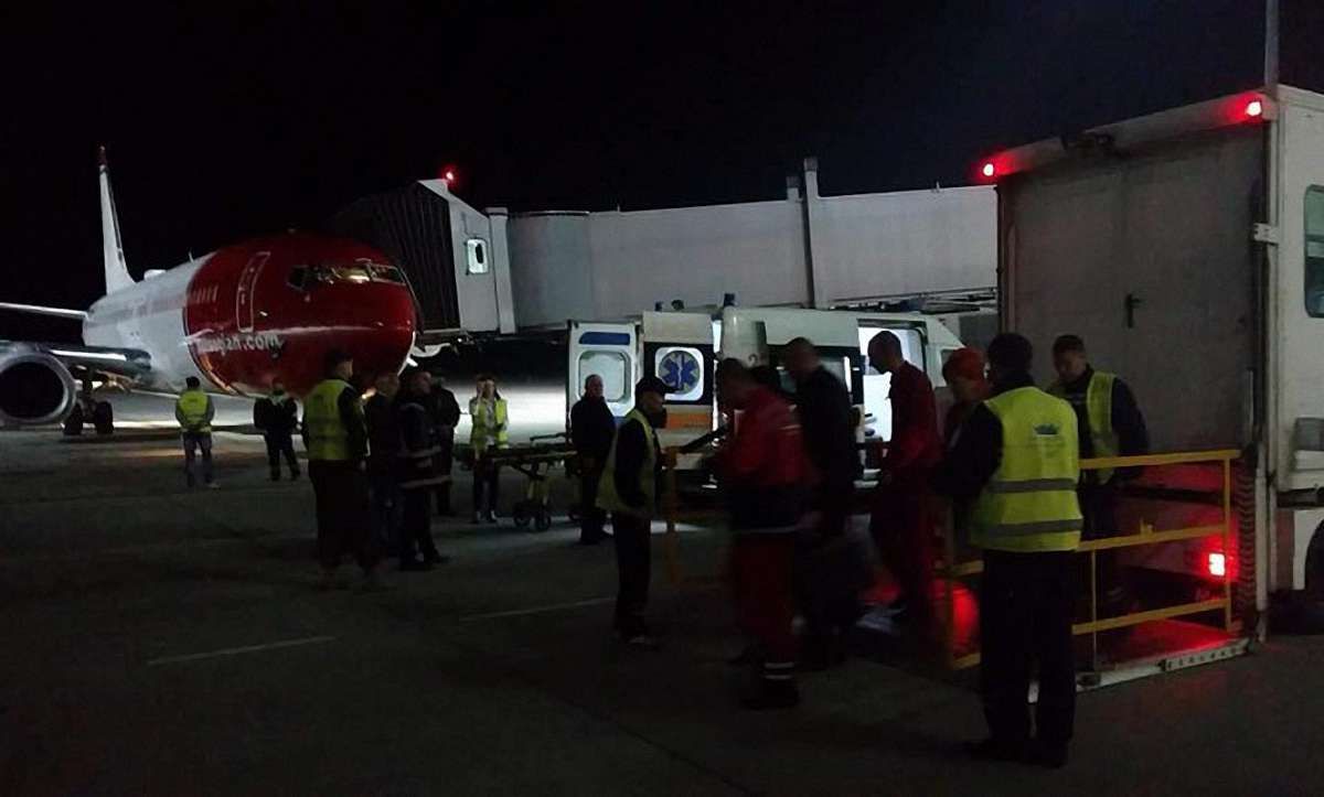 Через непритомну пасажирку у Львові здійснив вимушену посадку літак Norwegian