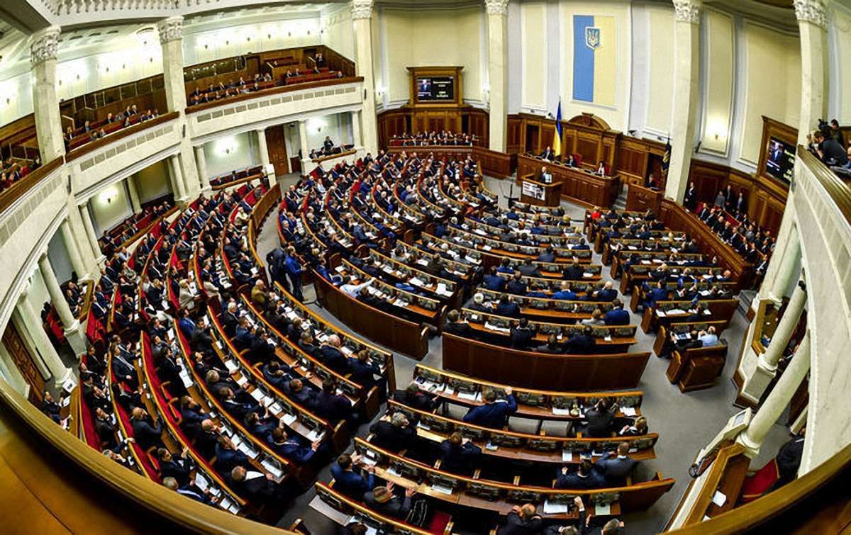 Верховна Рада планує посилити відповідальність чиновників та депутатів за несплату аліментів