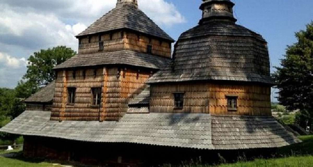 Найстарішу дерев'яну церкву на Львівщині відреставрують за ₴1 млн