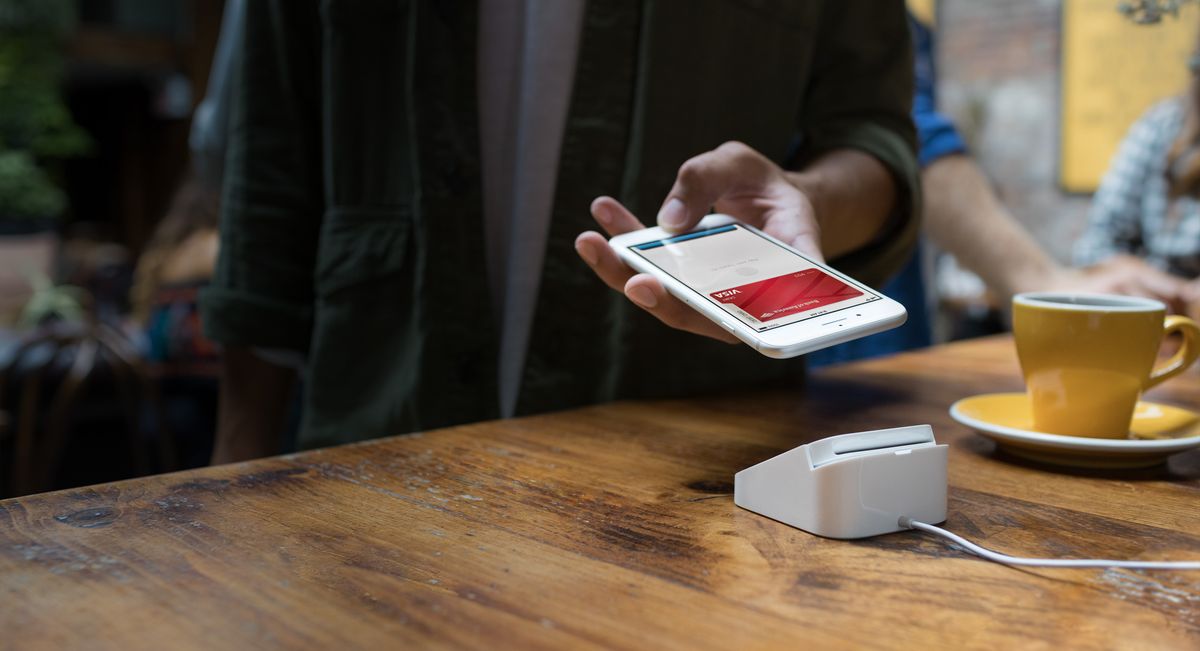 Система  мобільних платежів  Apple Pay офіційно запустилась в Україні