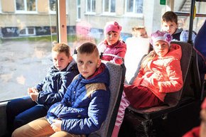 Безкоштовний проїзд школярів у громадському транспорті Львова розширили і на вихідні дні