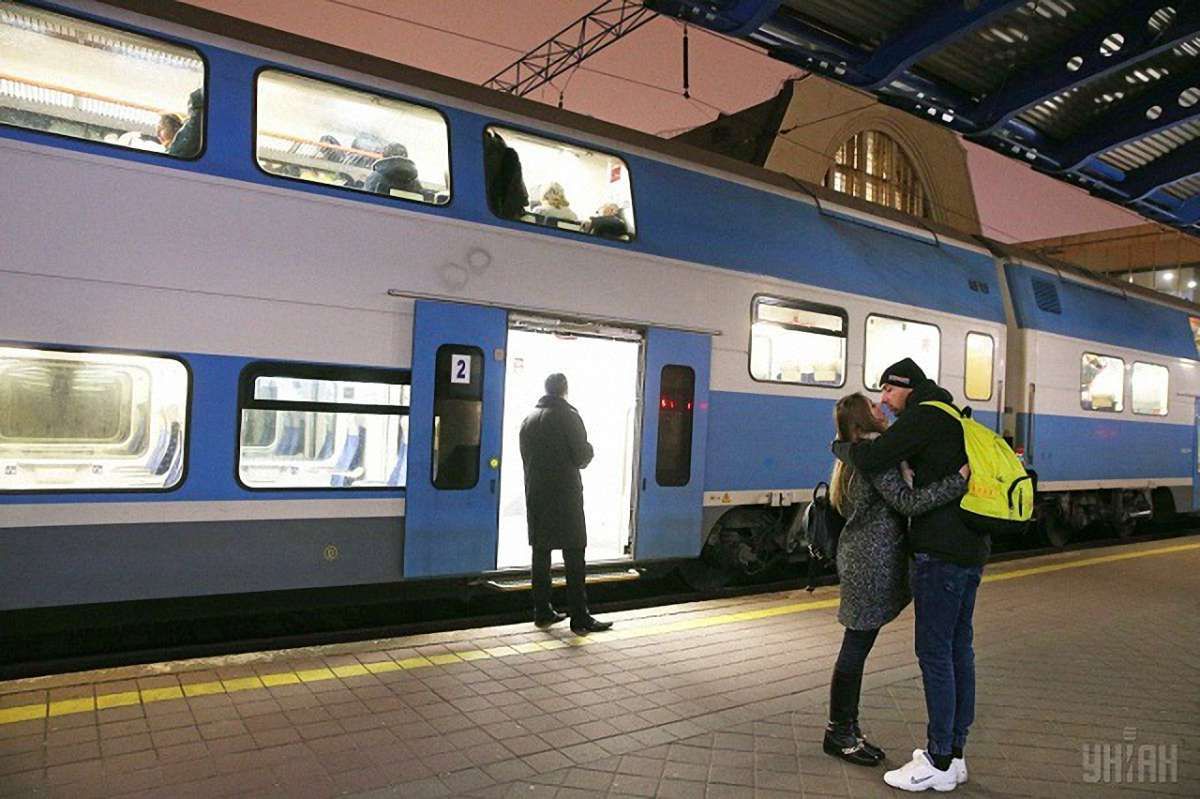 Квитки на потяги «Укрзалізниці» подорожчають від 30 травня