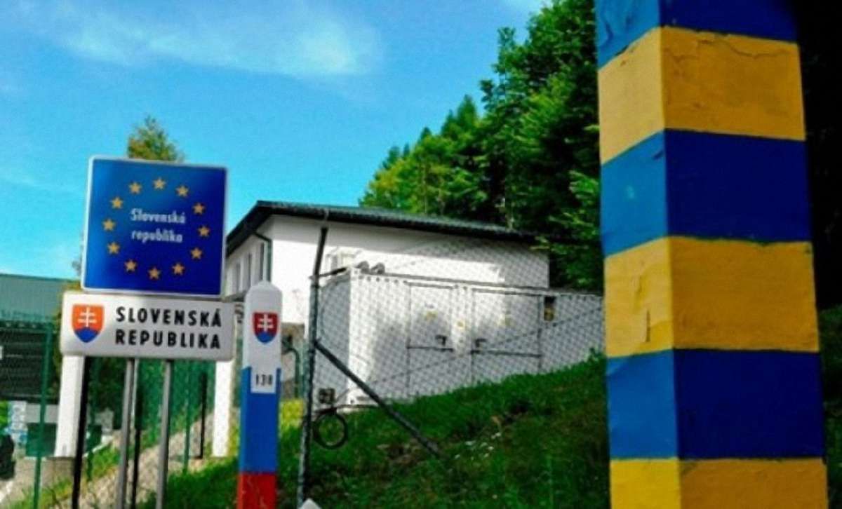 Пункт пропуску «Ужгород – Вишнє Нємецьке» тимчасово закриють для вантажного транспорту