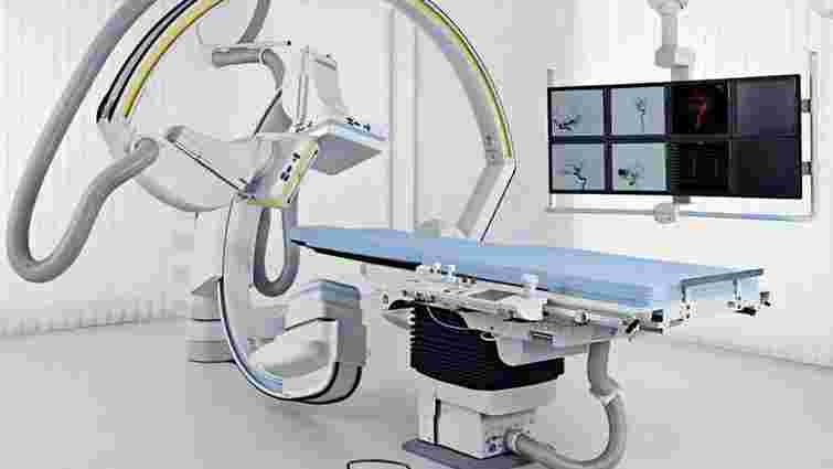 Понад 150 львівських хірургів вимагають забезпечити ЛОКЛ ангіографом