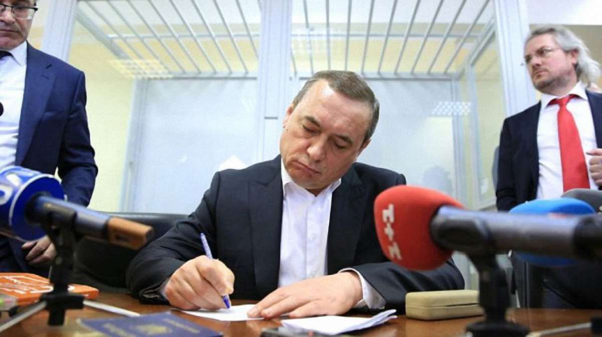 Колишньому народному депутату Миколі Мартиненку вручили обвинувальний акт