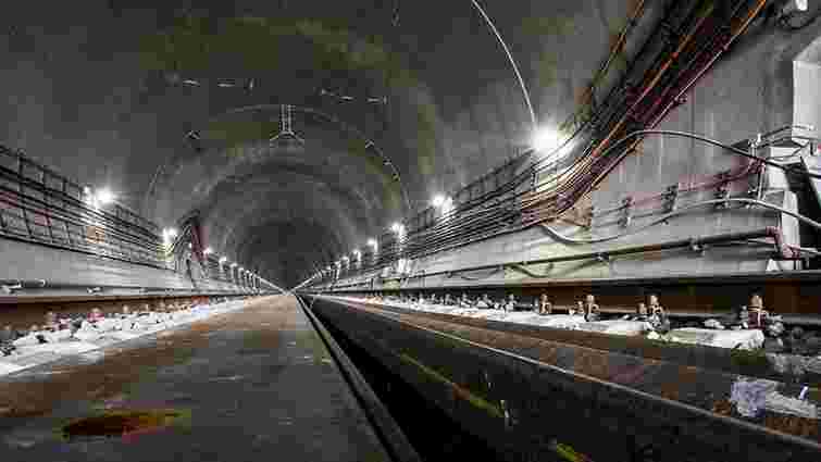 На відкриття Бескидського тунелю приїде Петро Порошенко