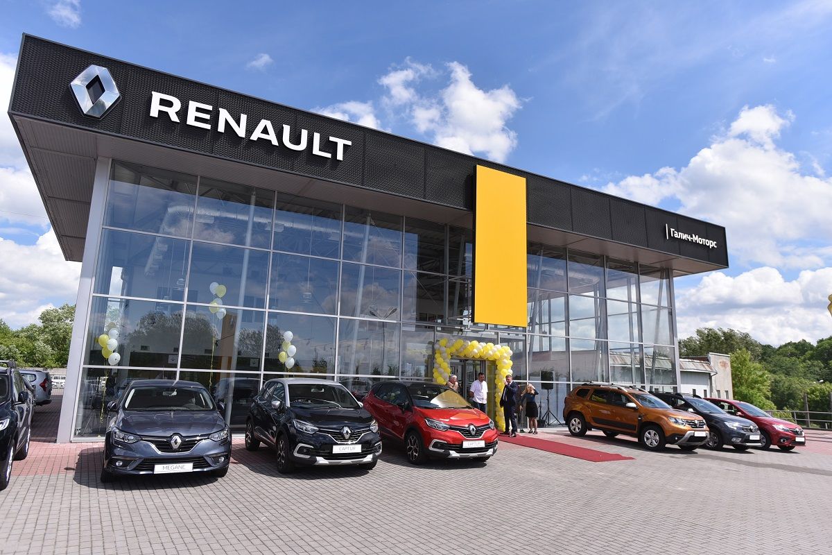 На вулиці Зеленій, 407 у Львові відкрився новий салон RENAULT