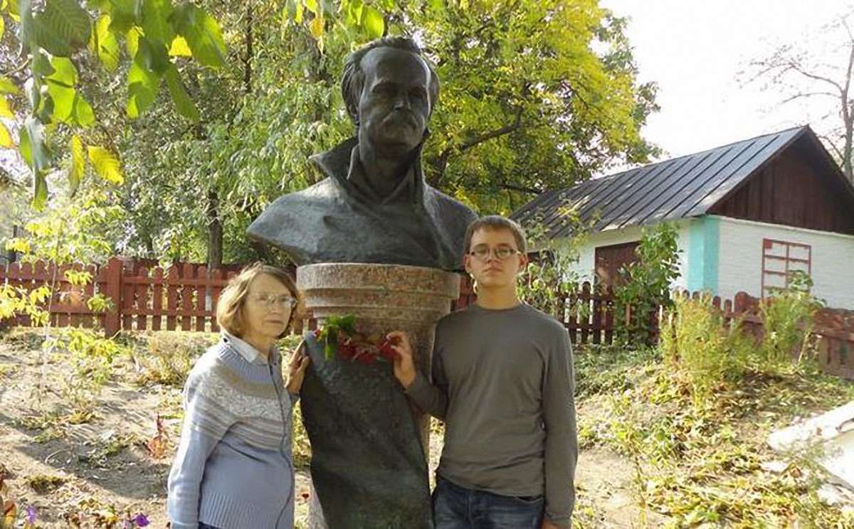 У Черкаській області вандали вкрали бронзове погруддя В’ячеслава Чорновола