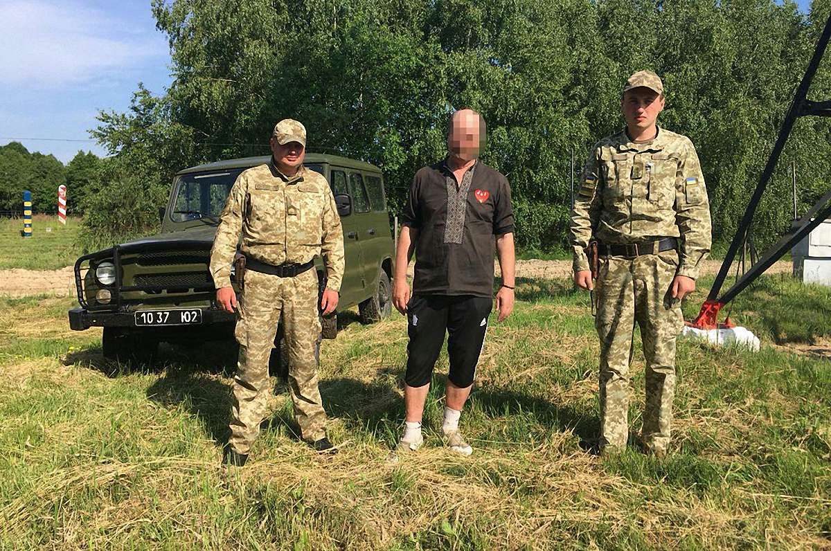 Українець двічі за день спробував незаконно перетнути кордон на Львівщині