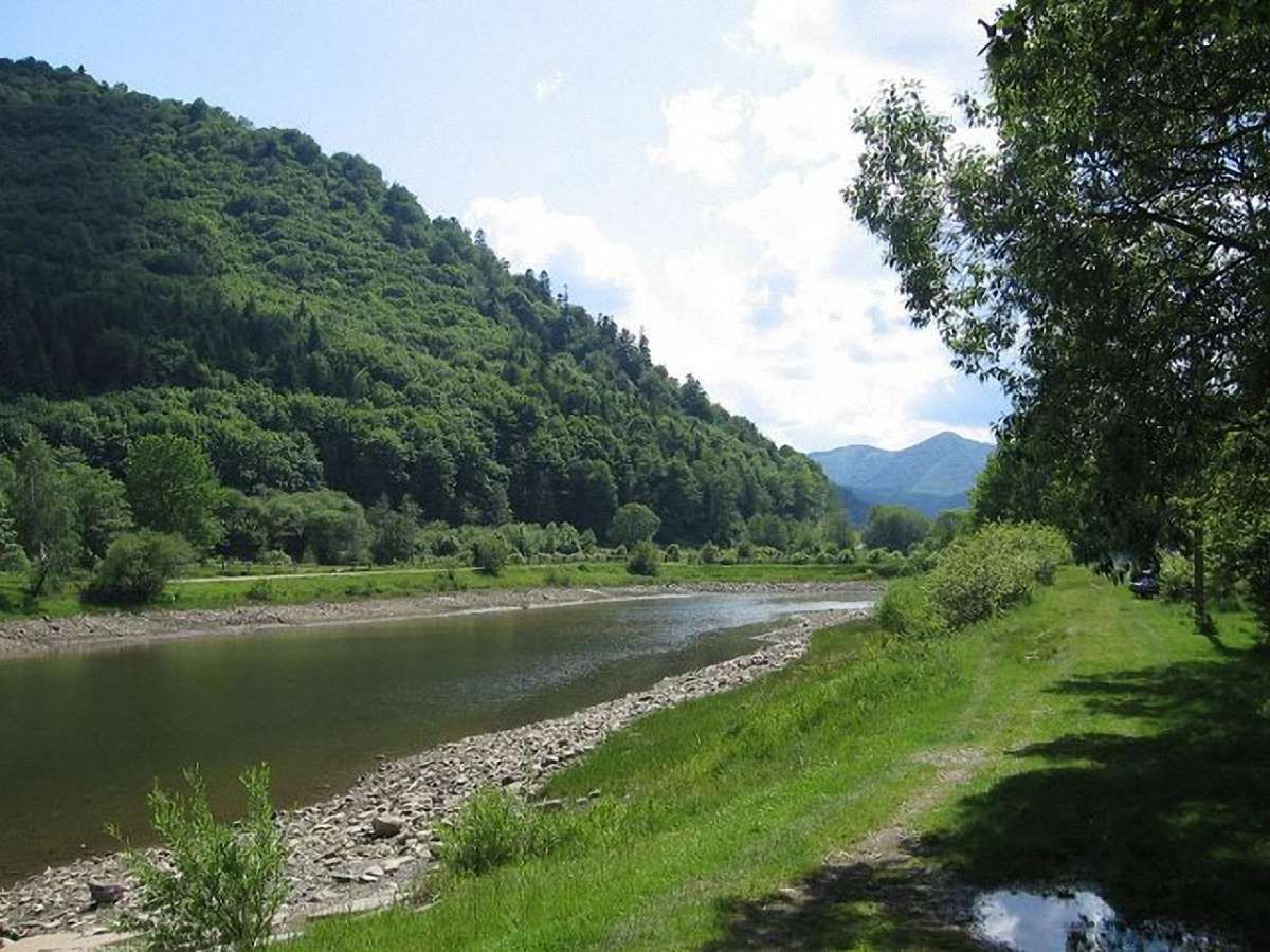 Улітку близько тисячі львівських дітей зможуть оздоровитися у таборах на Сколівщині