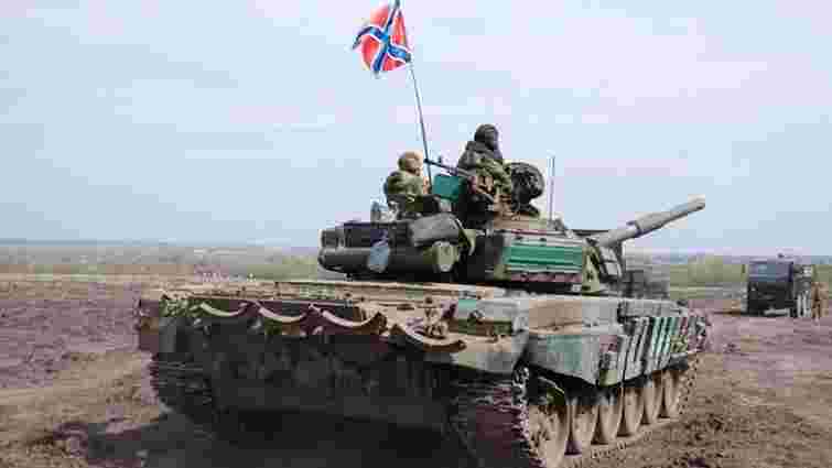 Двох бойовиків засудили за переправляння російських танків на Донбас